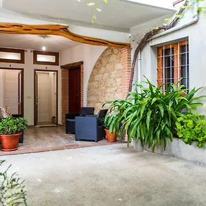  Appartement Dommu Anna